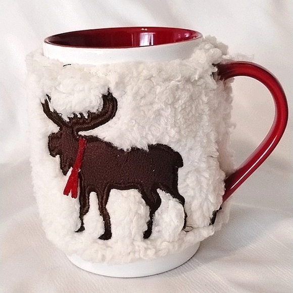 St. Nicholas Square Two Coffee Mugs With Soft Fuzzy Moose Wraps - Picture 4 of 9